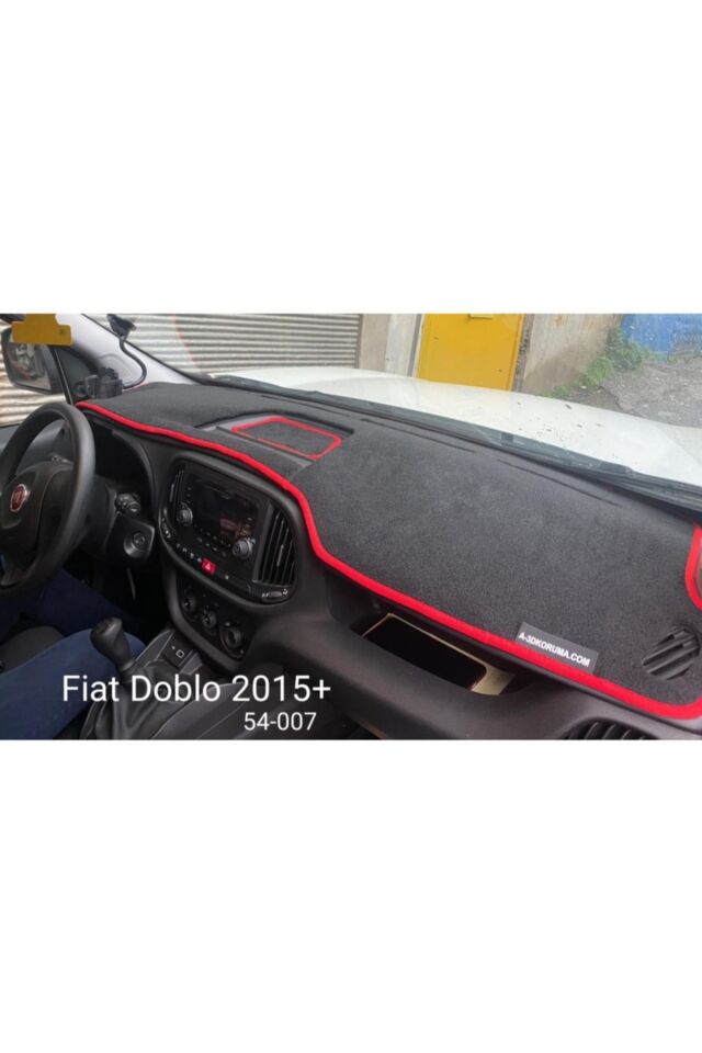 Fıat Doblo Torpido Koruması Kırmızı 2015-2020 Modellerine Uygun