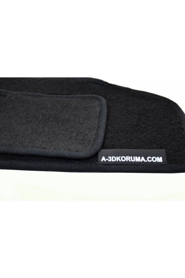 Tofaş Şahin Gozü Ile Torpido Koruması Siyah