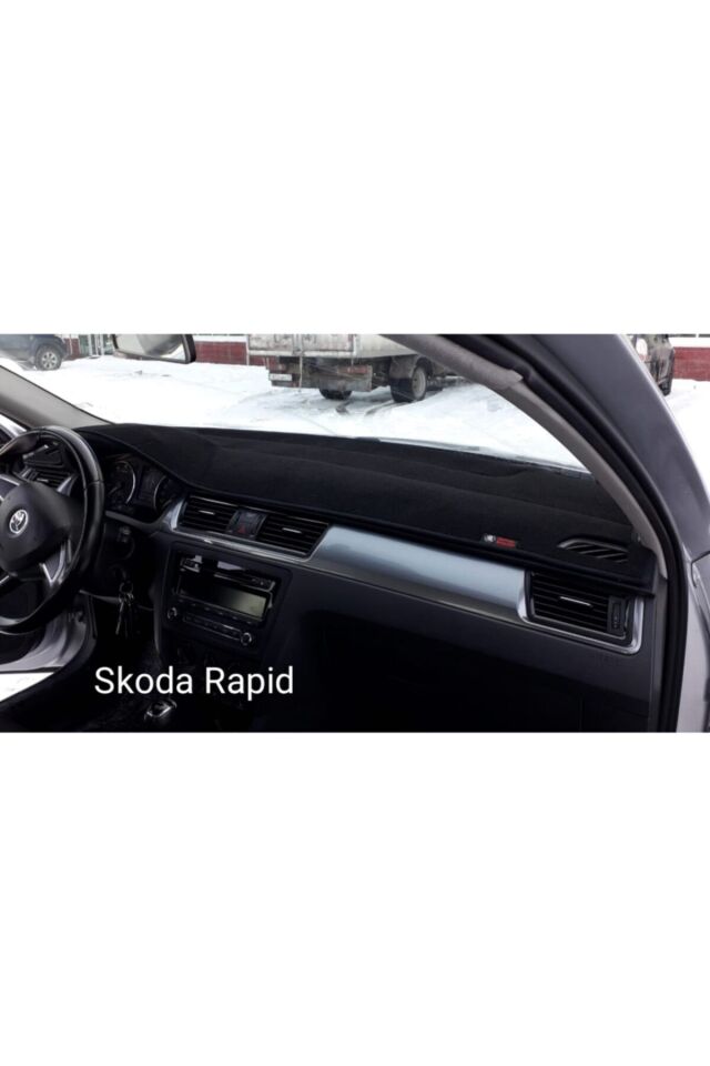 Skoda Rapid Torpido Koruması Siyah 2012+ Modellerine Uygun